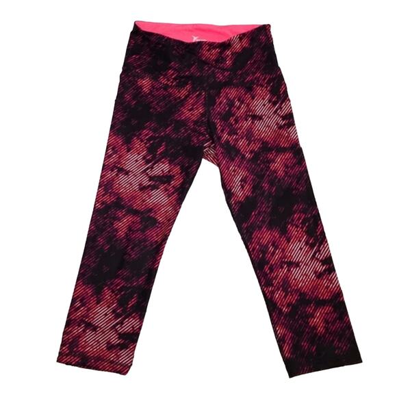 Black Red Stripe Yoga Medium Capris - Picture 1 of 3